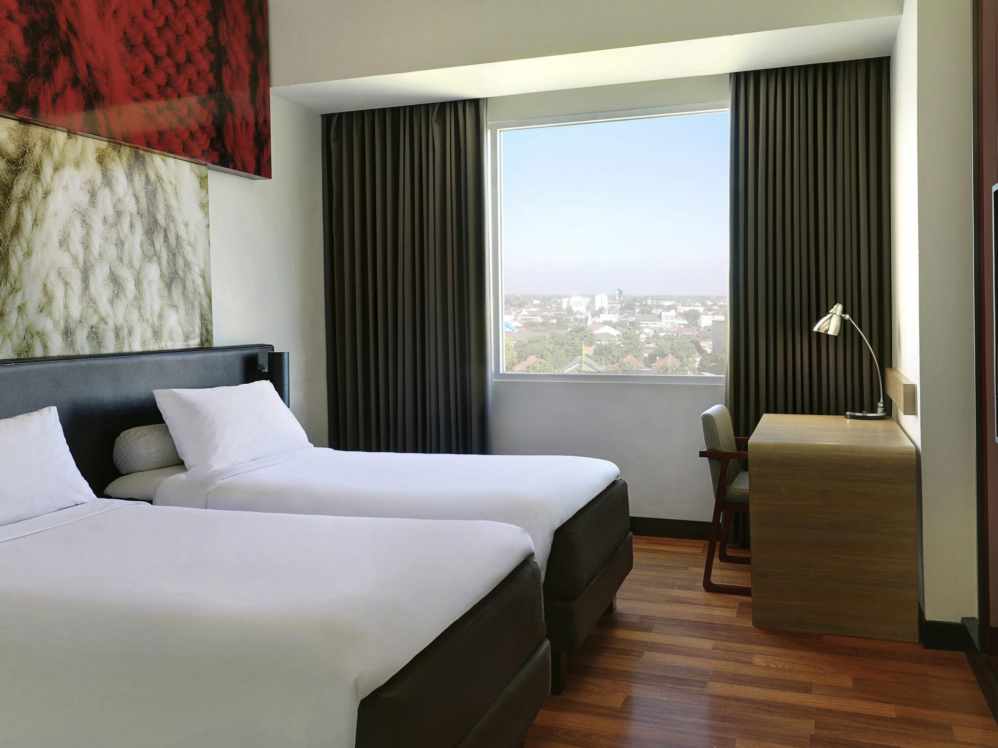 Hotel Ibis Malioboro Yogyakarta Exteriér fotografie
