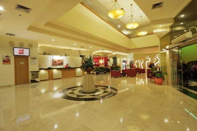 Hotel Ibis Malioboro Yogyakarta Exteriér fotografie