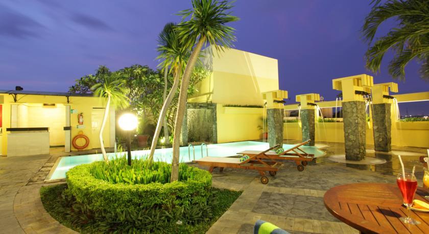 Hotel Ibis Malioboro Yogyakarta Exteriér fotografie